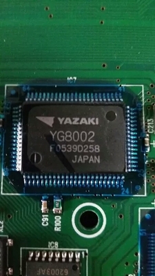 YG8002 Ones